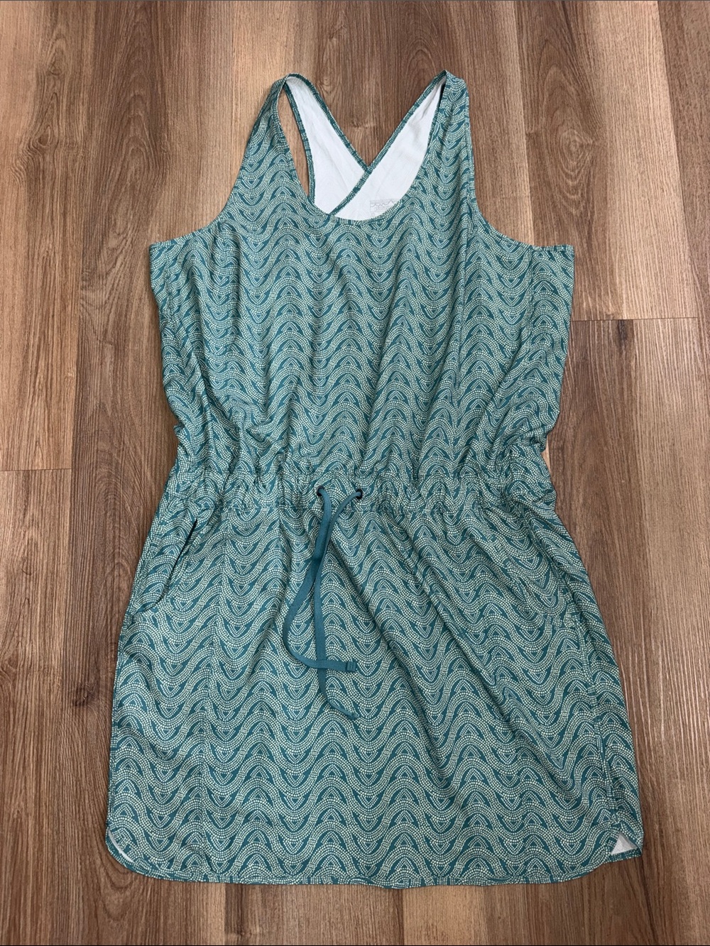 Patagoia Fleetwith Dress Style #58335 Lightweight Teal Green Print Size XL